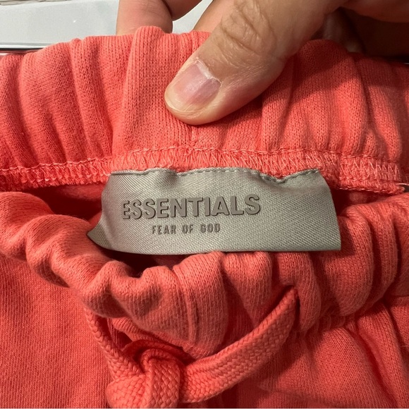 NWT Essentials Fear of God Coral Hoodie and Shorts Set Size Small Streetwear - Picture 14 of 16